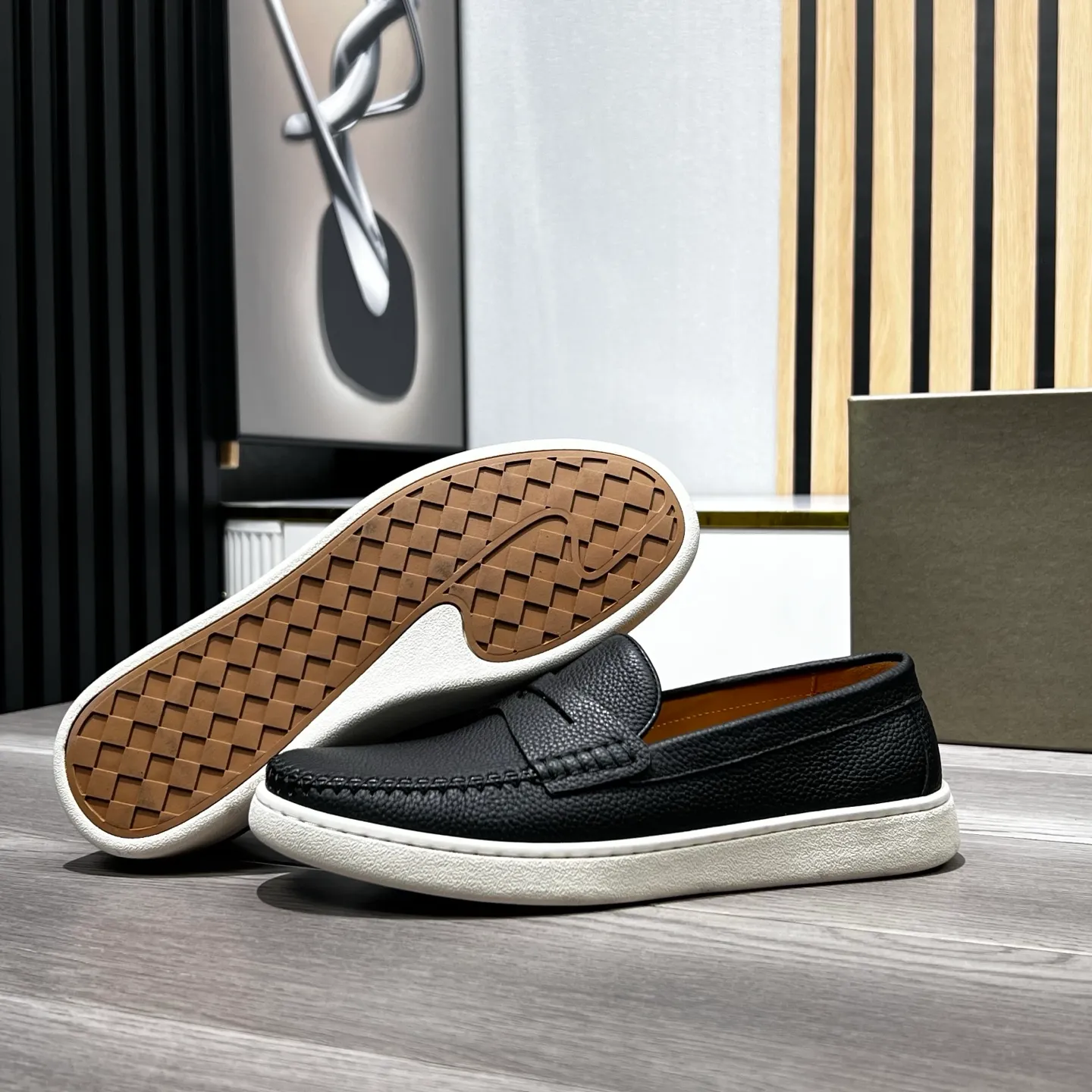 Ex-factory price 480 BV〰️Purely handmade classic men's beanie shoes👉👉driving shoes, slip-on shoes, made of Italian imported cowhide, 💕water-dyed cowhide lining, 🔊original outsole, waterproof platform design, comfortable for the feet. A good choice for traveling and driving, three colors available, code number: 38-44, (45 can be customized)
